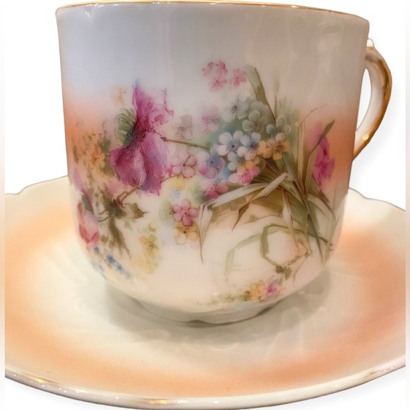 Antique Victorian Hand-Painted Peach Floral XL Shaving Scuttle Mug & Saucer Set - Picture 2 of 12